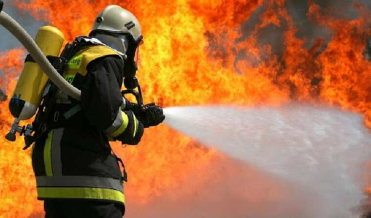 В столиці Чечні лунають вибухи: горить заправка