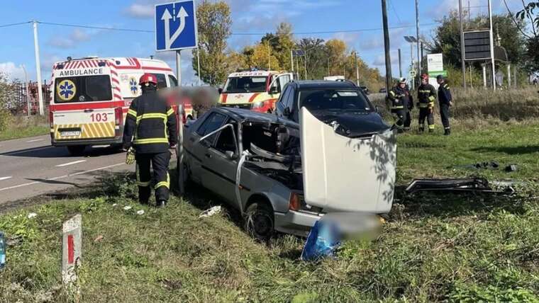 На Волині внаслідок ДТП загинула жінка, постраждала 9-річна дитина