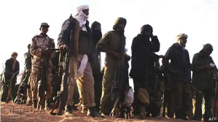 Le Monde:          ""