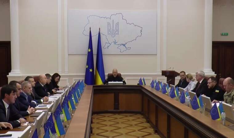 Україна накопичила достатньо газу й вугілля для проходження зими, - Шмигаль