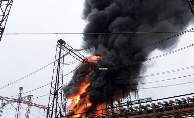 Ворог вночі атакував енергетичні об’єкти в Чернігівській області