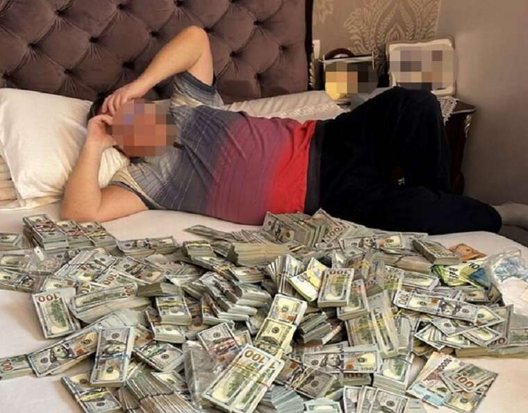 Чоловік голови Хмельницької МСЕК Крупи придбав нерухомість на узбережжі Франції, - ЗМІ