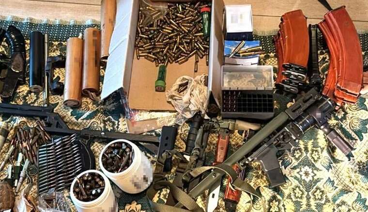СБУ викрила у кількох регіонах України підпільних торгівців зброєю
