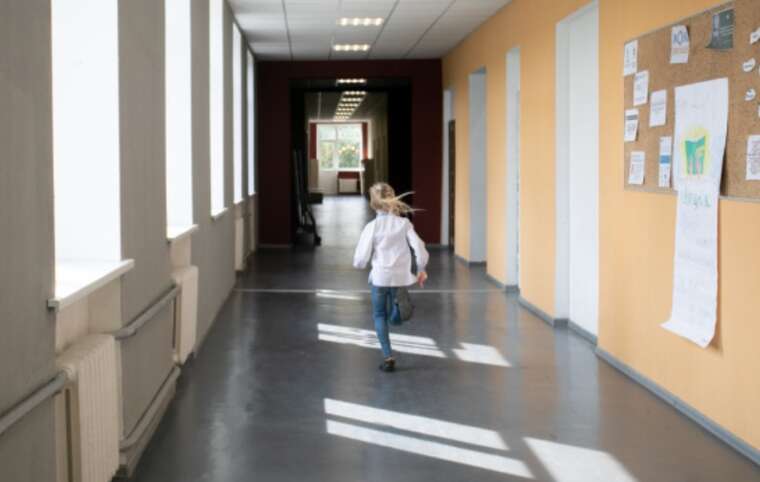 В одеській школі під час повітряної тривоги померла дівчина-підліток