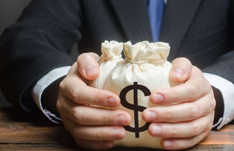 "Прокурори-інваліди" отримали мільйони пенсій, - ЗМІ