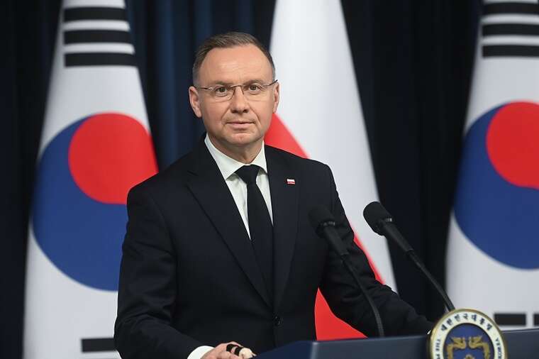 Україна не отримає від Польщі придбану в Південної Кореї зброю