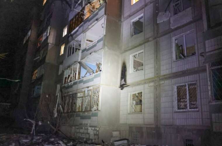 Нічна атака на Харків: поранено 7 осіб, серед них дитина