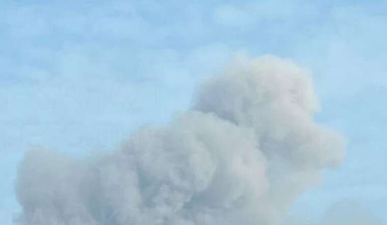 В оккупированном Луганске прозвучал взрыв: над городом поднялся дым