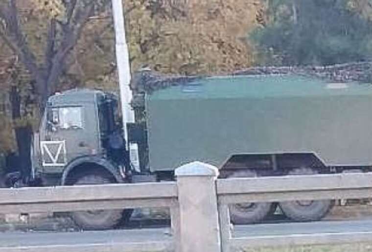 В окупованому Маріуполі зафіксували переміщення російської військової техніки в напрямку Бердянська й Волновахи