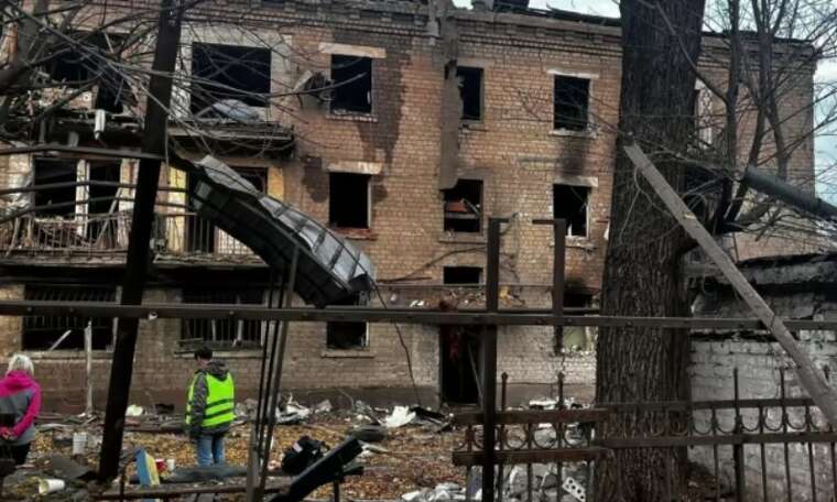 У Дніпропетровській ОВА розповіли про стан постраждалих після ракетного удару окупантів