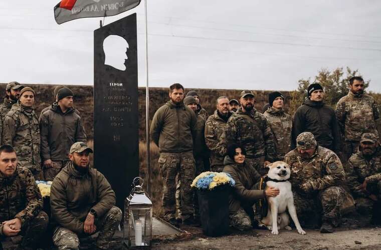 На Донеччині відкрили памʼятну стелу "Да Вінчі"
