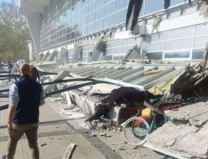 В Сербии 8 человек погибло из-за обвала крыши на вокзале: объявлен траур