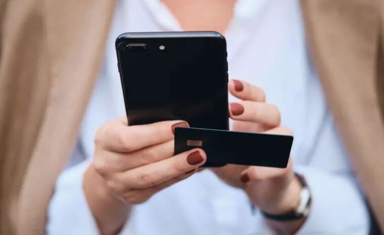 Як українцям подати заявку на отримання допомоги в 1000 гривень