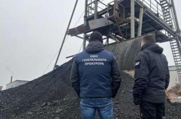 В прифронтовой зоне хитрые дельцы обустроили незаконную угольную шахту