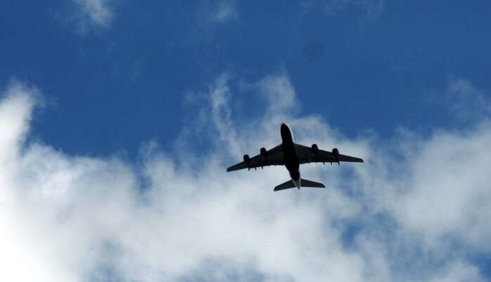 В американському штаті Арізона бізнес-джет впав на машину: 5 людей загинули