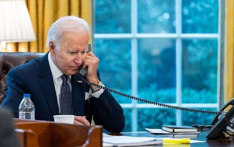 Джо Байден подзвонив Трампу і привітав його з перемогою