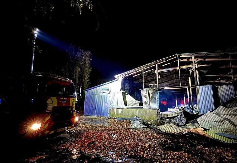 РФ атаковала Одессу «Шахедами»: повреждено несколько многоквартирных домов, админздания и автомобили