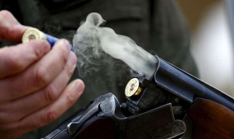 У Луцьку затримали чоловіка, який вистрелив у знайому з рушниці