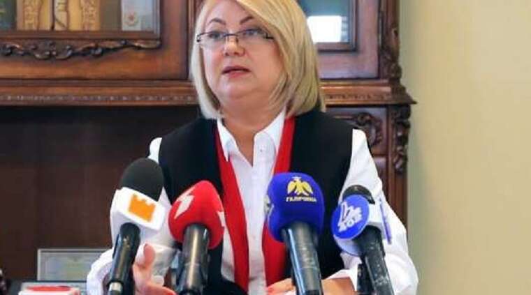 Миллионные доходы мужа и скромная декларация: как живет налоговик Ивано-Франковщины Ирина Столярик