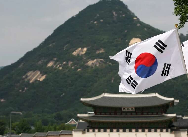 Южная Корея готова отказаться от поставок оружия Украине, -  Bloomberg