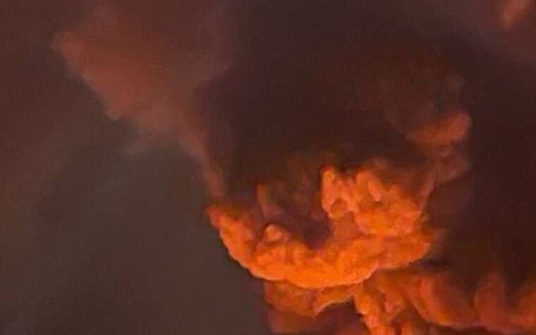 In the network, videos of the fire in Odesa after the attack by Russia are being published