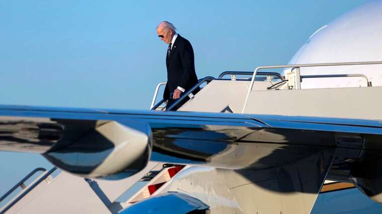 Байден прибыл в Перу, где запланирована его встреча с Си