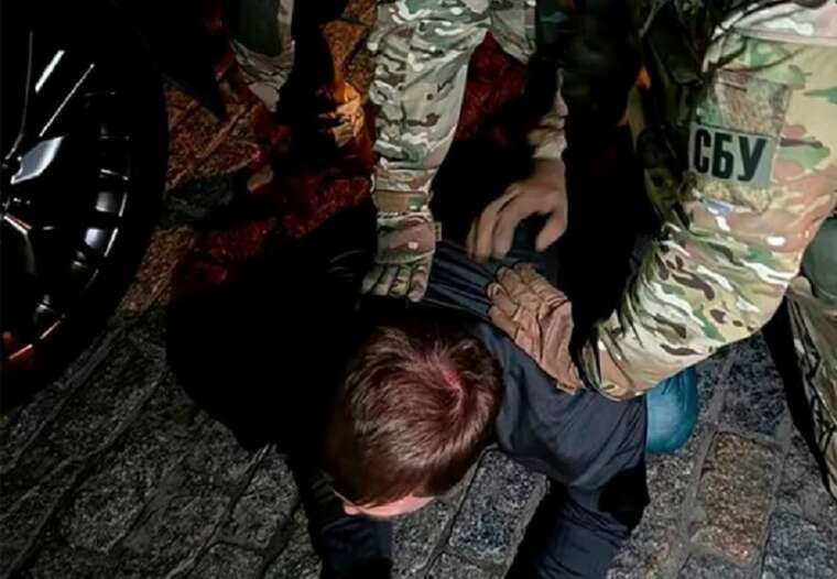 The SSU detained a suspected deputy: "extorted" 2.5 million dollars from a mobilized businessman