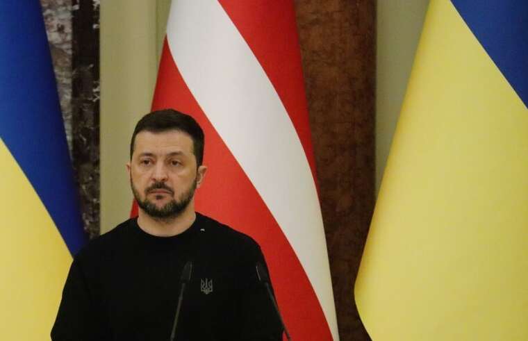 Зеленський закликав Німеччину переглянути політику щодо далекобійних ракет Taurus