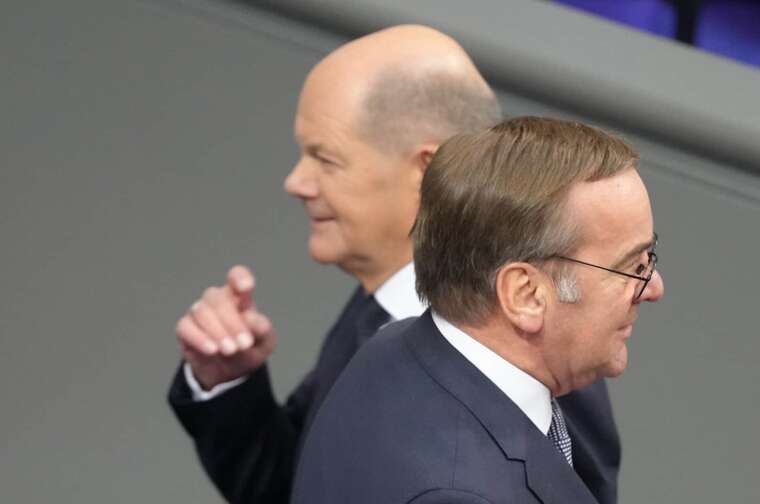 Керівництво партії Шольца без нього обговорить кандидатуру в канцлери, - ЗМІ