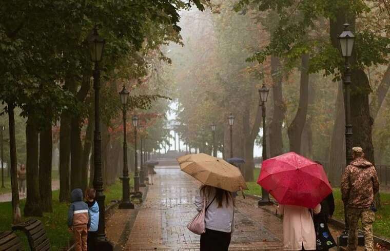 По всій Україні запровадили І рівень небезпеки через сильні пориви вітру