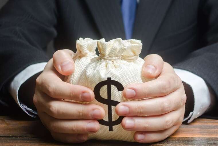 ТОП-10 пенсій українських прокурорів: хто живе на широку ногу