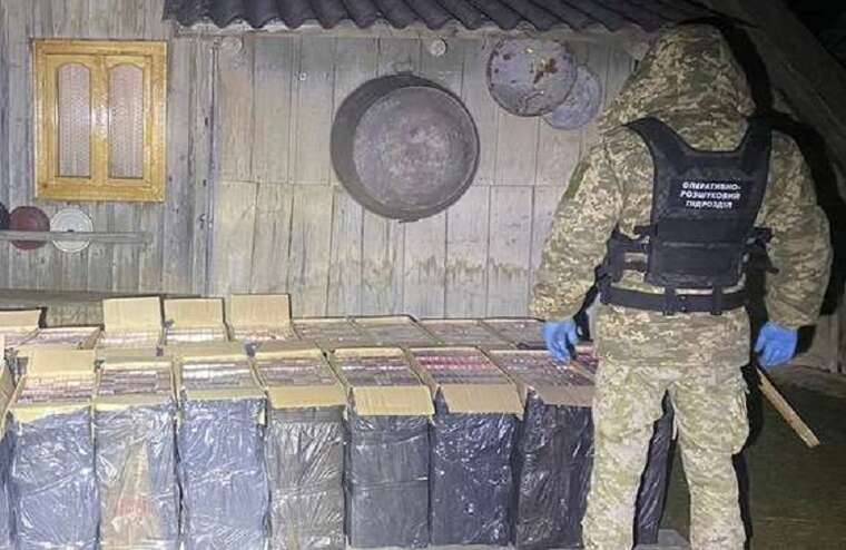 Почему правоохранительные органы не ловят контрабандистов