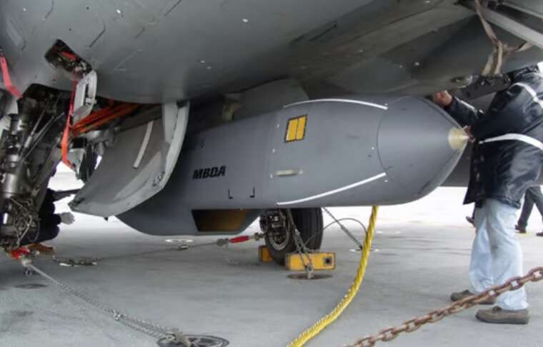 Bloomberg: Велика Британія передала Україні ще "декілька десятків" ракет Storm Shadow