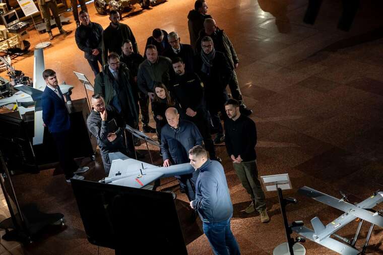 To Zelenskyy and Scholz, analogs of Ukrainian-made "Shaheds" and "Lancets" were demonstrated