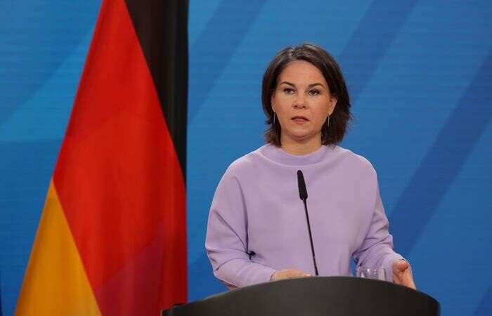 Бербок не виключила, що Німеччина може відправити миротворців в Україну