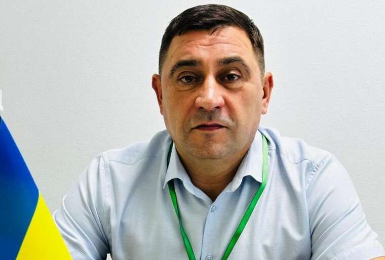 В Обухове начальник сервисного центра МВД Сергей Чиж зарабатывает меньше, чем тратит