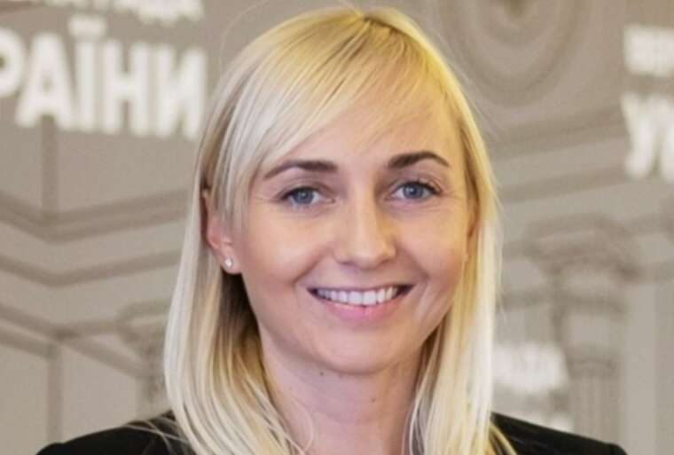 Нардепка Устінова придбала в США будинок майже за 15 мільйонів гривень