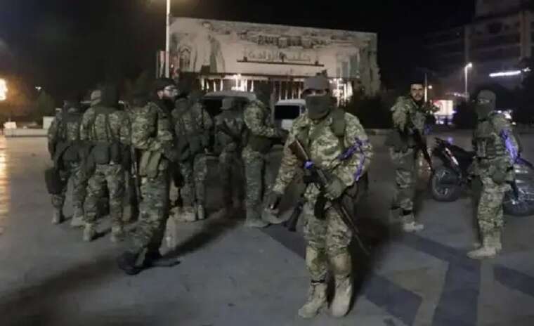 Сирийские повстанцы допрашивают военных и сотрудников разведки: могут знать о местонахождении Асада