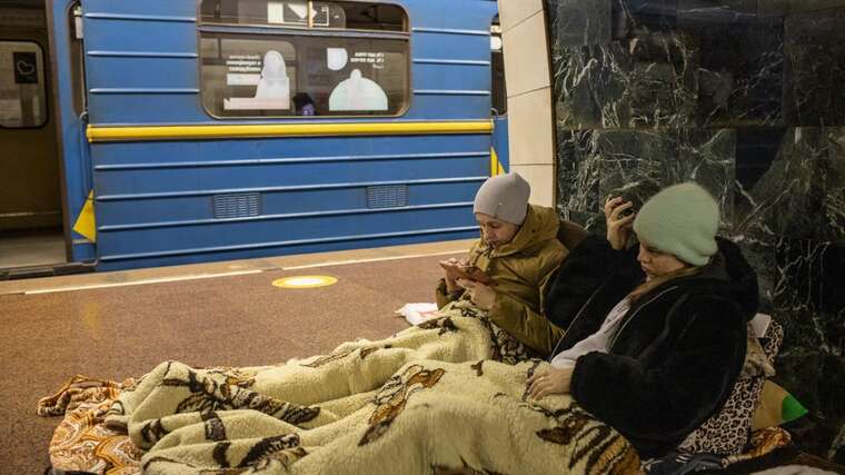 В столице и нескольких областях объявлена тревога