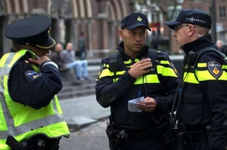 У Нідерландах заарештували російського інженера: шпигував за компаніями-виробниками чипів