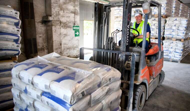 Польські виробники хочуть захистити свій ринок від імпорту цементу з України