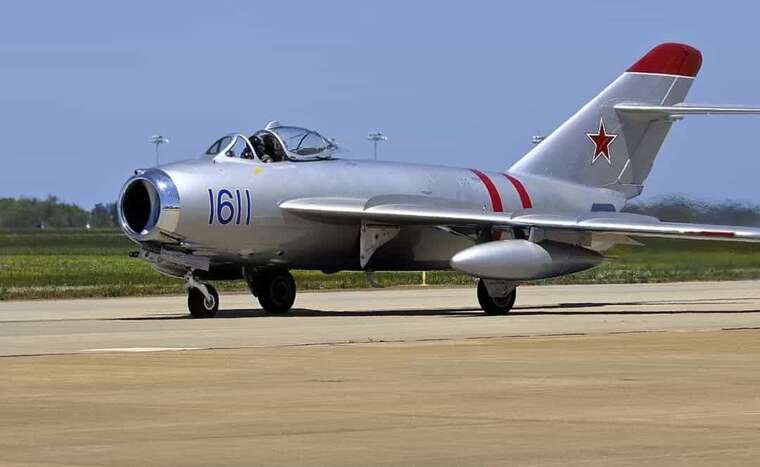 В обмен на солдат Россия передаст КНДР МиГ-29 и Су-27