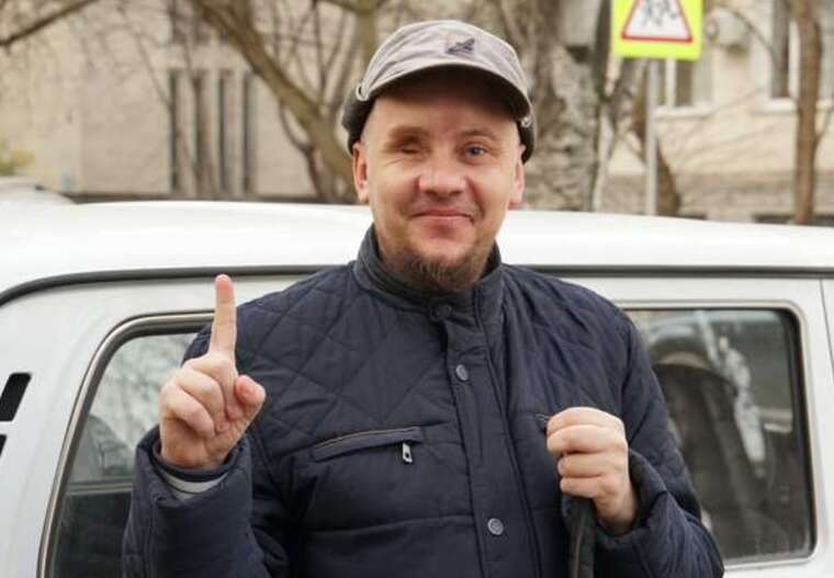 Окупанти етапували з Криму до Росії незрячого політв’язня Олександра Сізікова