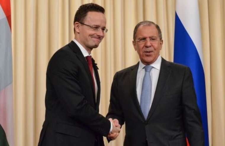 Сийярто позвонил Лаврову, чтобы пожаловаться на Украину