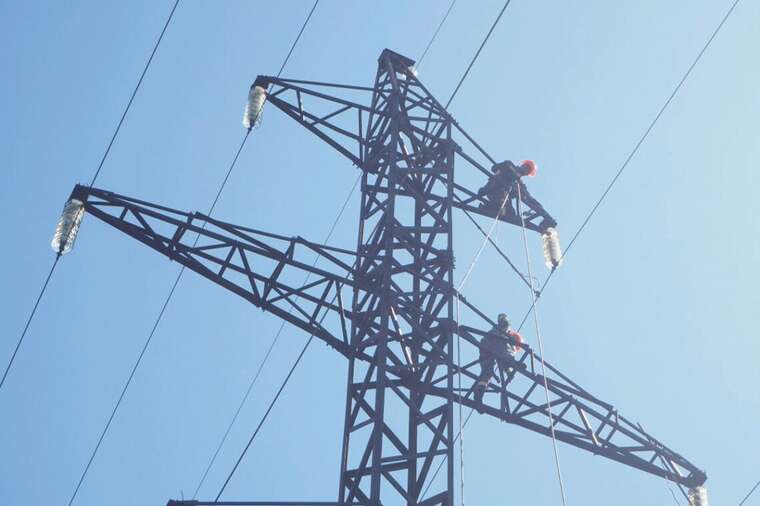 На Львівщині ворог вдарив по об’єктах енергетики: змінено графіки відключень