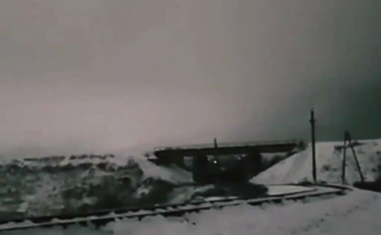 У РФ влада Ульянівської області спростовує підрив залізничного мосту