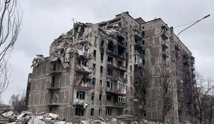 ОТГВ "Луганск": Оккупанты стирают Торецк вщент, но продвигаются крайне медленно