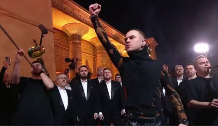 Артем Пивоваров влаштував запальне шоу на відкритому тренуванні Усика в Ер-Ріяді