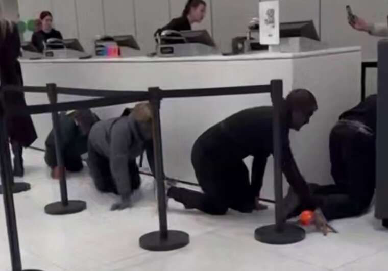 У Києві квадробери захопили касу в Zara, вимагаючи примірочну кабінку для себе