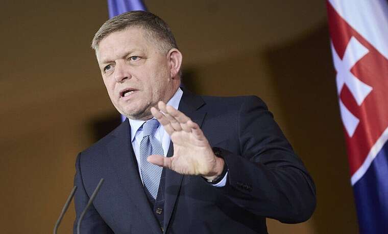 Фицо угрожает Украине за прекращение транзита российского газа